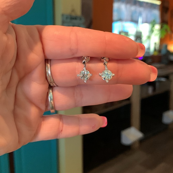 2 ctw Moissanite dangle earrings - Picture 5 of 6